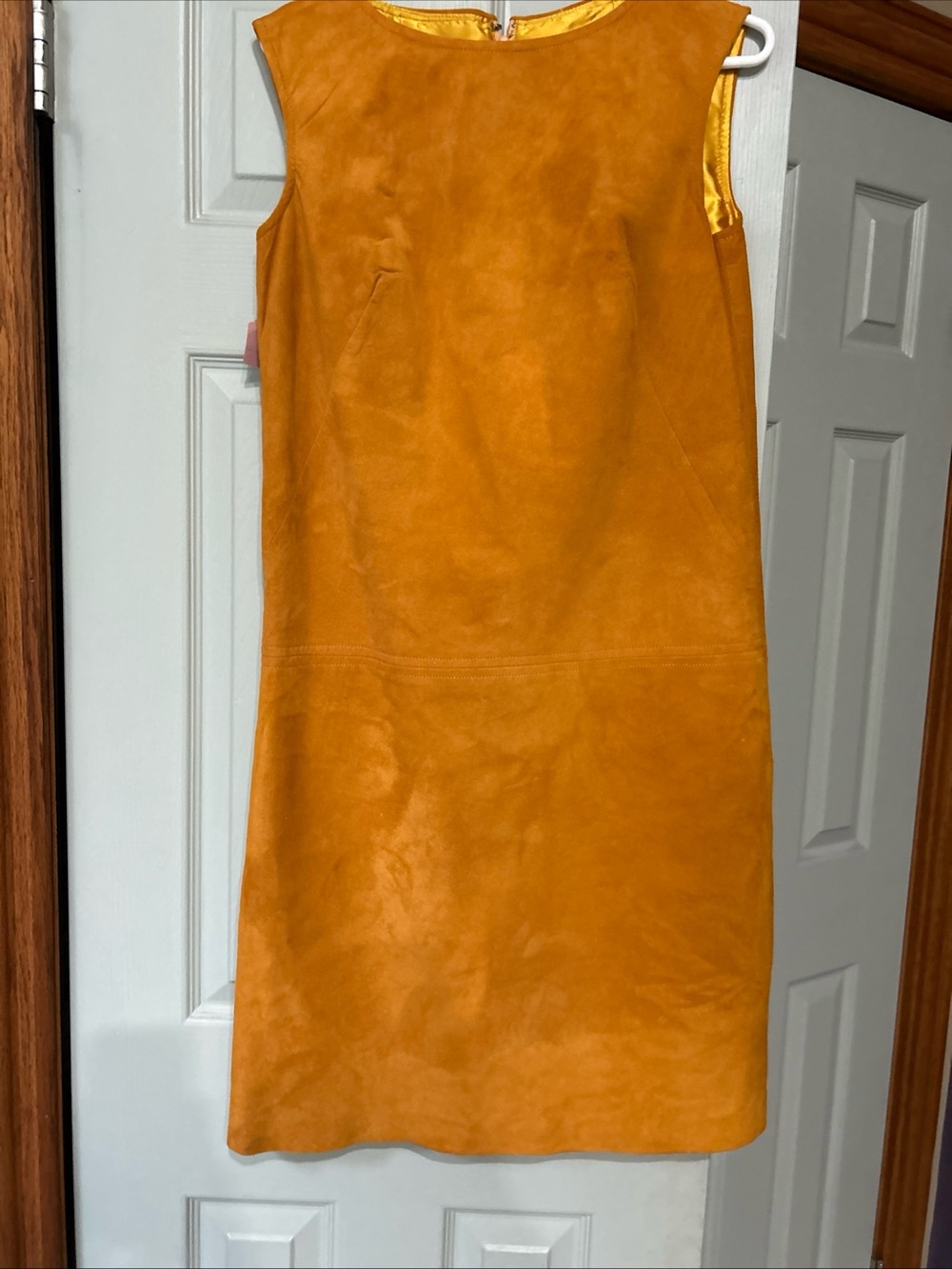 Women Ultra Suede Midi Dress Brass Yellow gold Sz M 9 Sleeveless Twiggy Style.